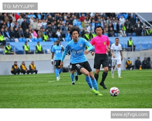 李昂助攻制造点球大连英博逆转战胜对手展现强大实力