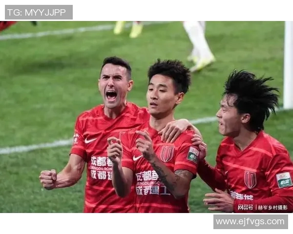 周定洋精彩抽射助力深圳新鹏城再创佳绩展现球队强大实力 周定洋精彩抽射助力深圳新鹏城再创佳绩展现球队强大实力