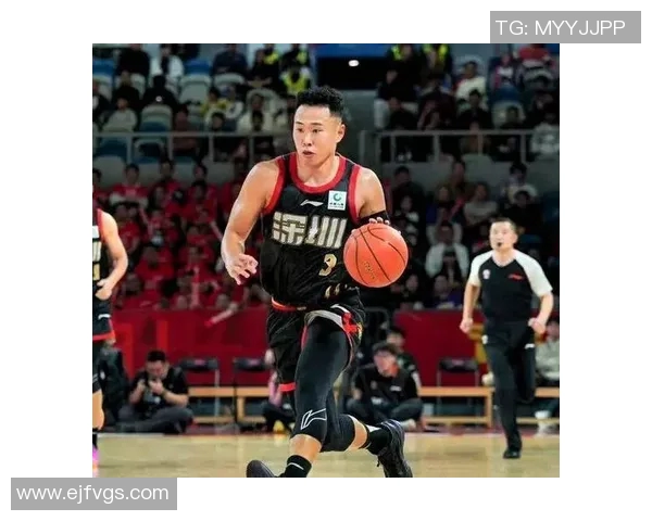 贺希宁引领CBA新风潮展现篮球魅力与团队精神的完美结合