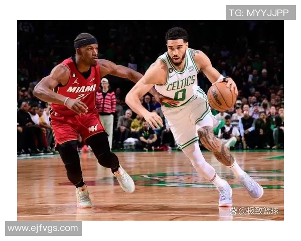 波鸿主帅施特普带队胜利关键时刻，助球队取得重要胜利