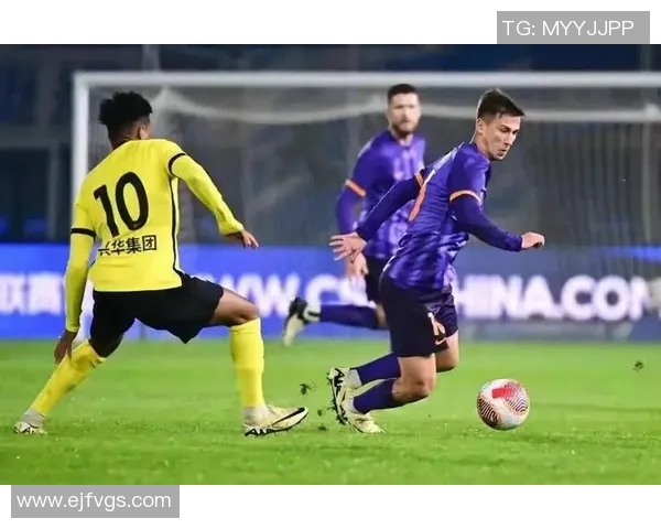 广州恒大进攻火力全开，继续领跑中超积分榜，超越上海申花取得五连胜