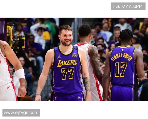 火箭再胜湖人,系列赛1-2落后,逆风翻盘希望犹存 火箭再胜湖人,系列赛1-2落后,逆风翻盘希望犹存